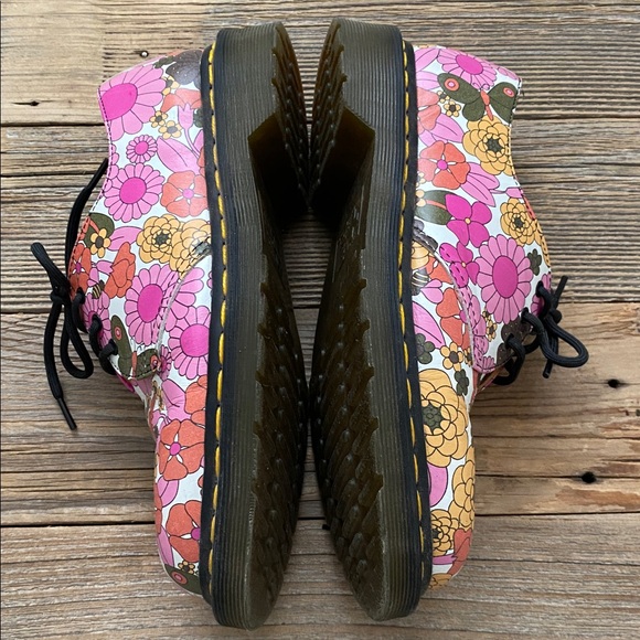 Dr. Marten Rare Retro Floral. Size 7/38. - Picture 5 of 8